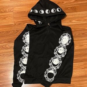 Moon Stages Gothic Black Hoodie with Graphic Accents